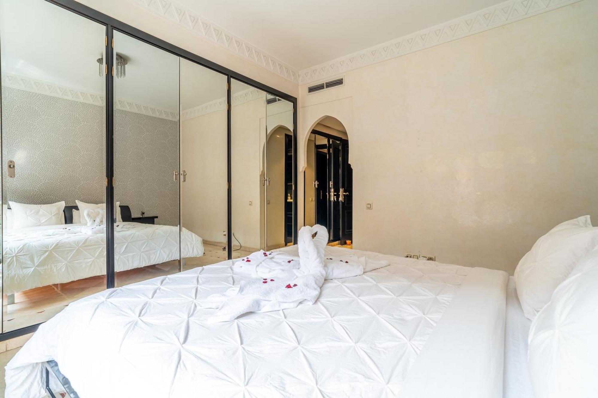 Appartement Haut Standing Gueliz Plaza Marrakesch Exterior foto