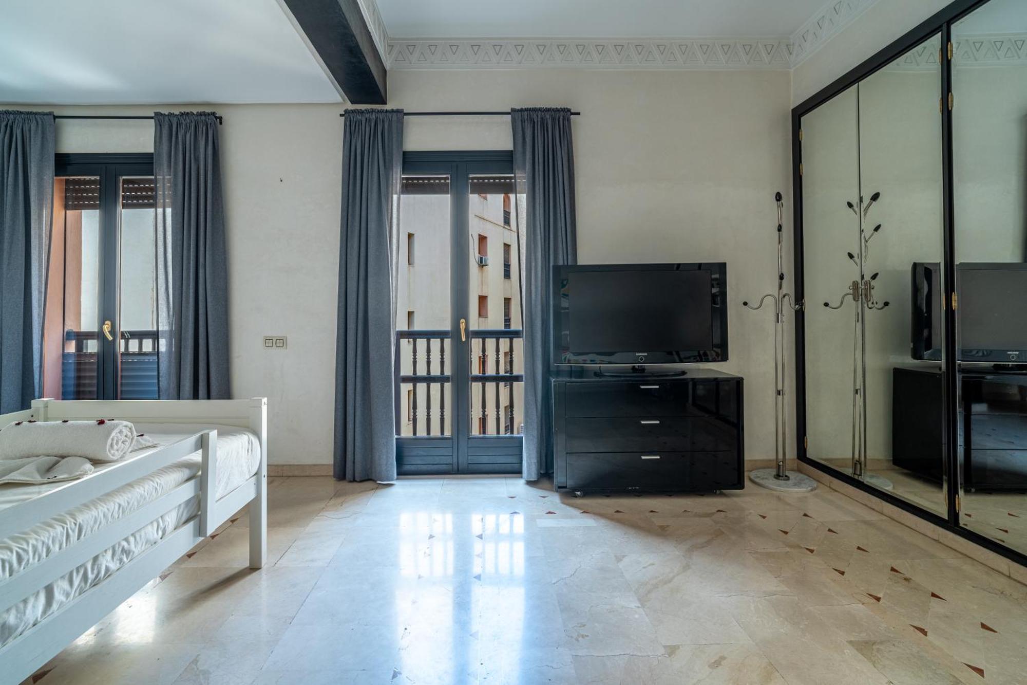 Appartement Haut Standing Gueliz Plaza Marrakesch Exterior foto
